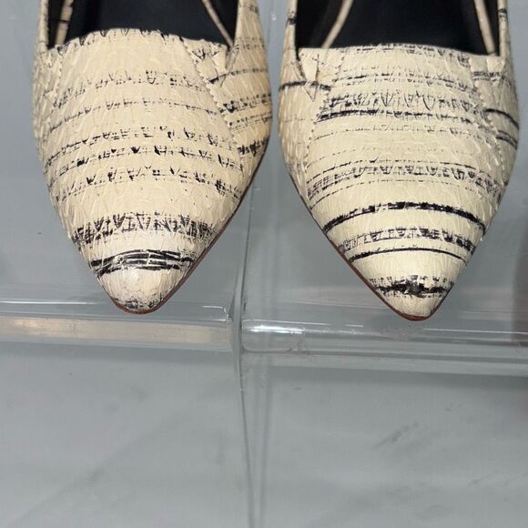 Theory Leather City Pump Pointed Toe Kitten Heel Cream‎ Black 37/6.5 - Picture 5 of 14